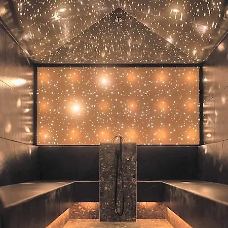 Hotel Franks 5*